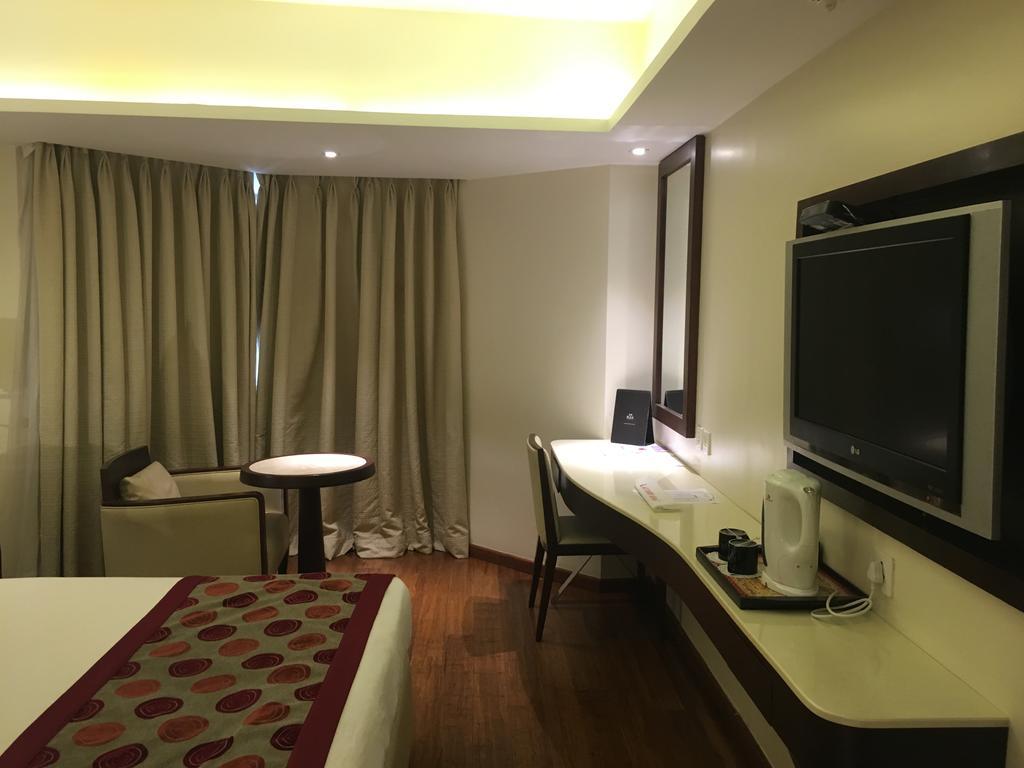 瑞梅哈尔南酒店 孟买 外观 照片